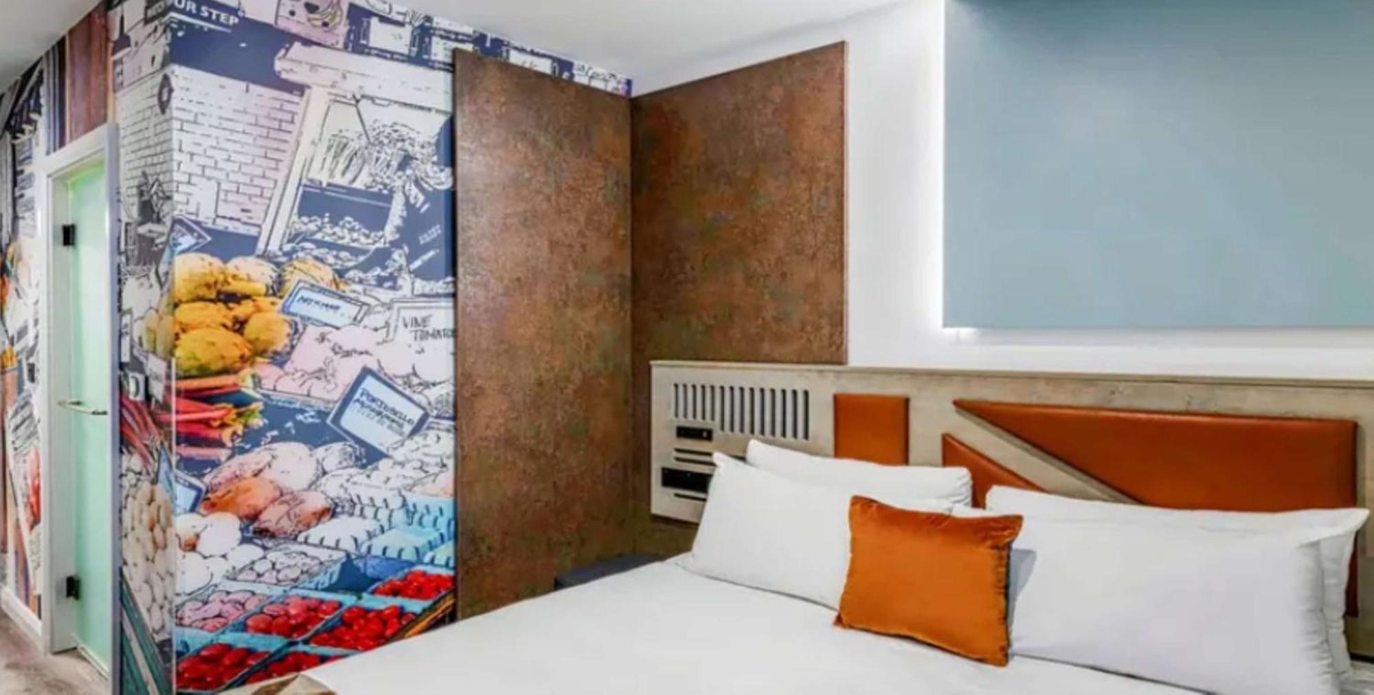Spark By Hilton London รอมฟอร์ด ภายนอก รูปภาพ